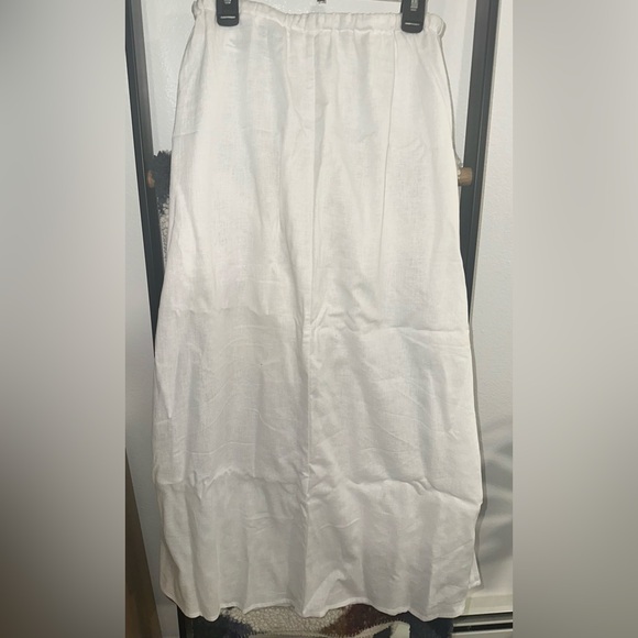 H&M Linen Blend White Maxi Skirt- Size XS - Picture 5 of 7